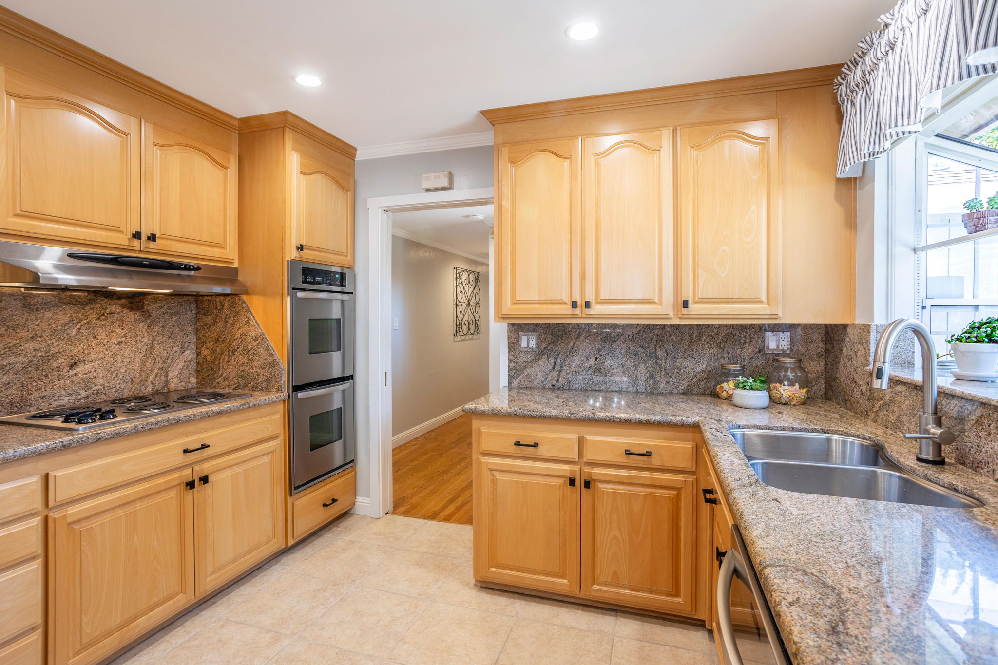 42_f8_38412KimbroSt,Fremont_23