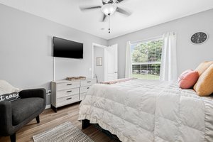  Photo 25