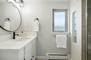  Photo 49