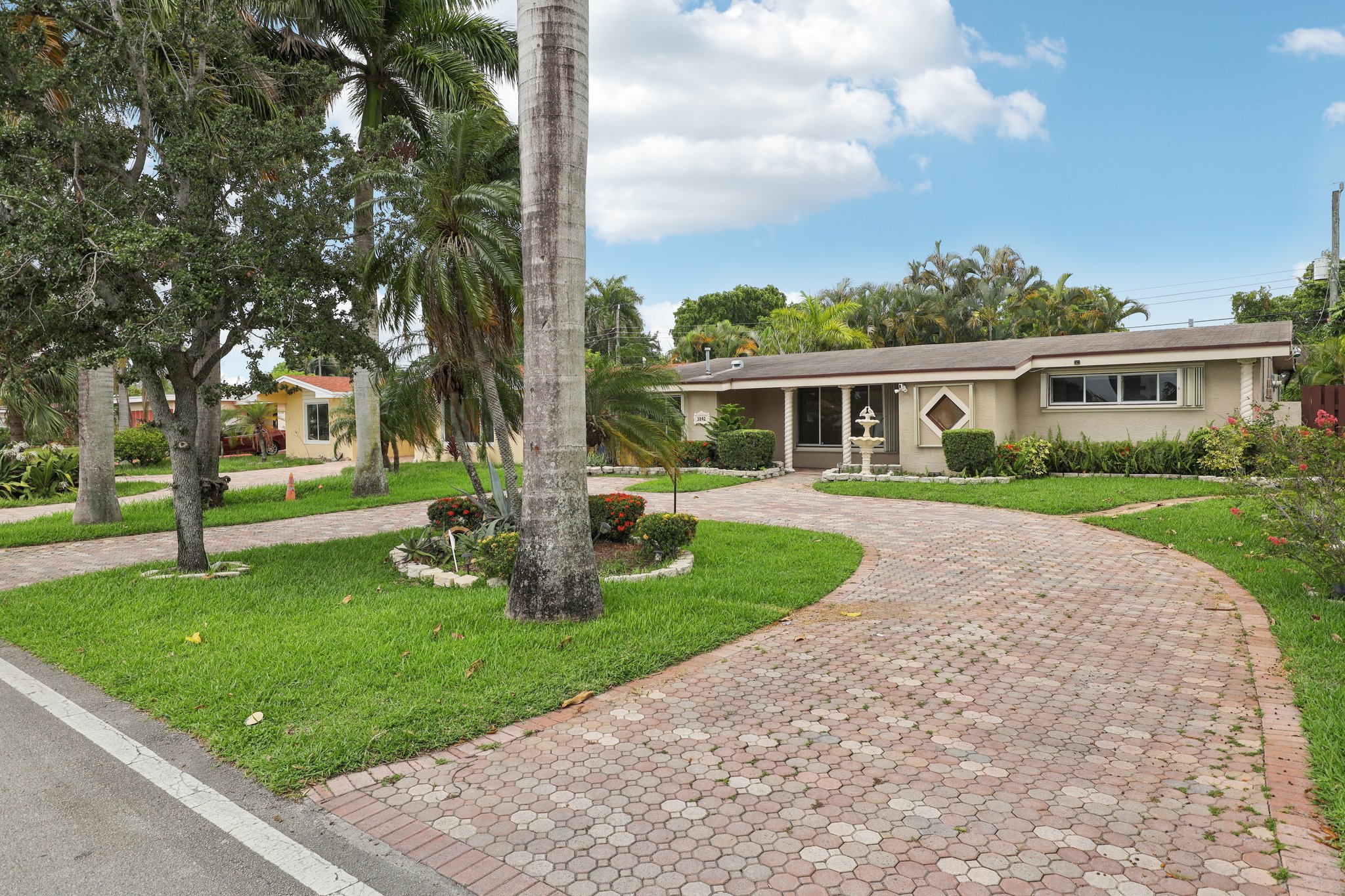 SW 68th Ave-S2806-003.jpg