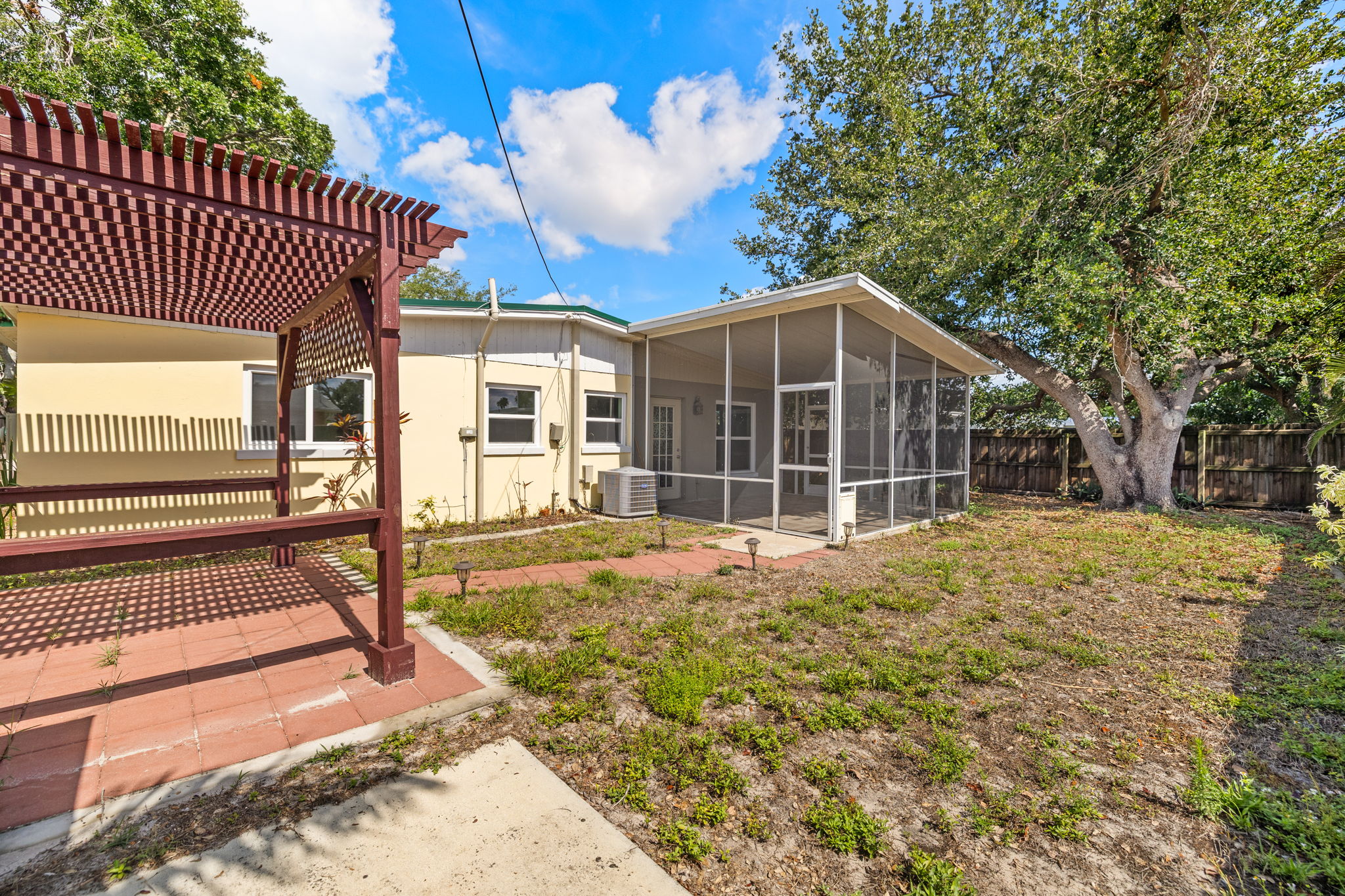 Rear Exterior 1 of 4