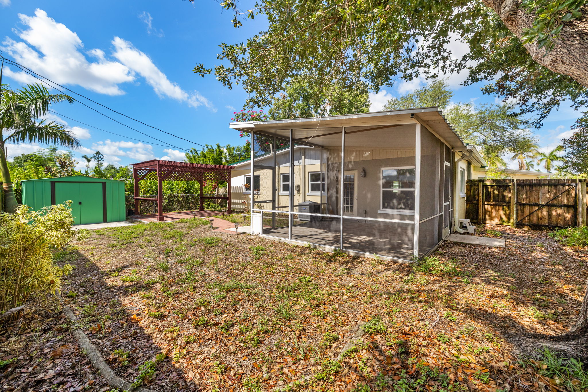 Rear Exterior 2 of 4