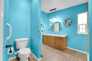 Photo 45
