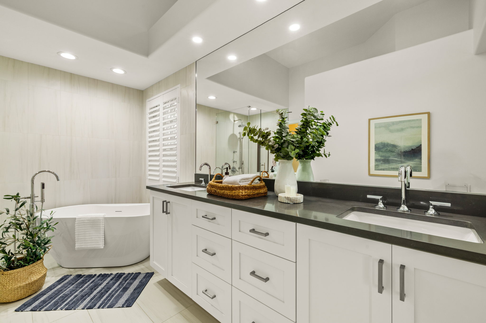 Primary Bathroom 2 of 4