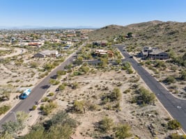 3844 E Melody Dr - 019.jpg