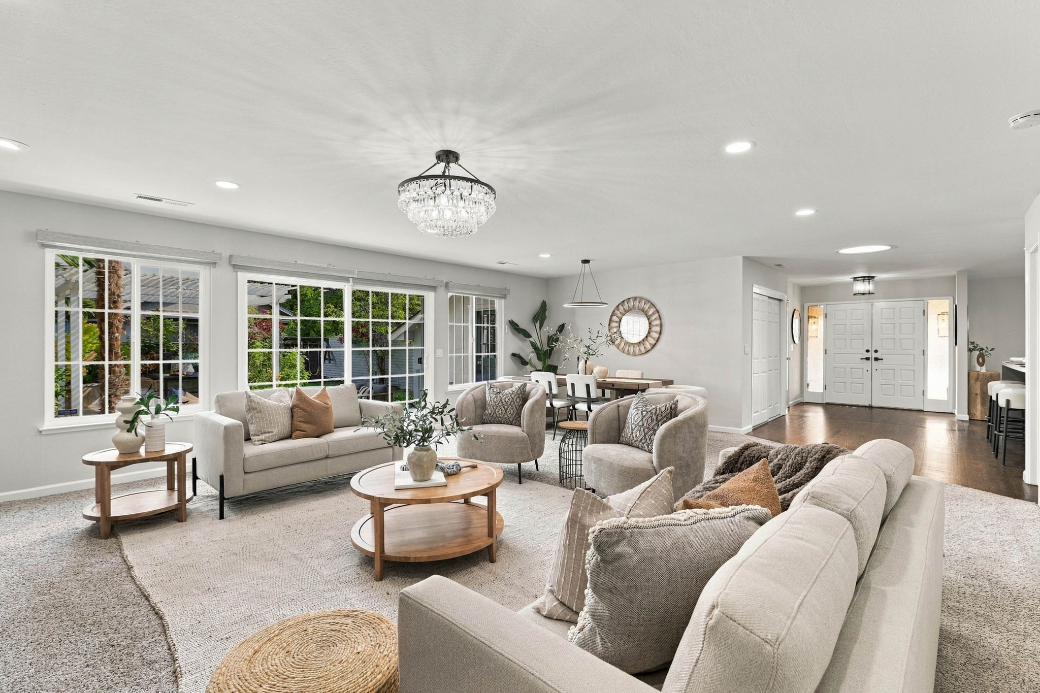 006_F8_38454 Glenview Dr