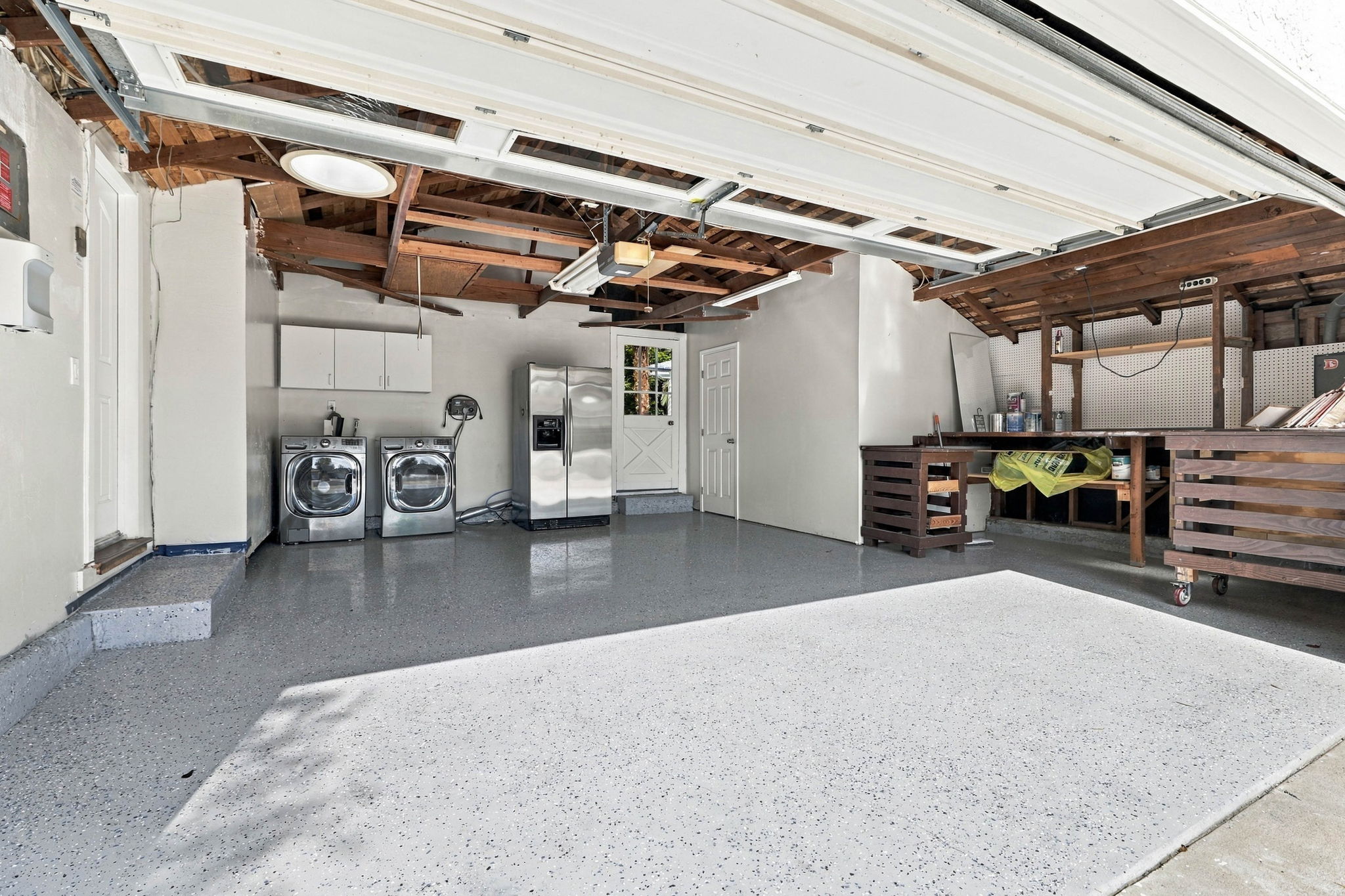 033_F8_38454 Glenview Dr