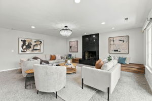 005_F8_38454 Glenview Dr