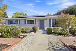 042_F8_38454 Glenview Dr