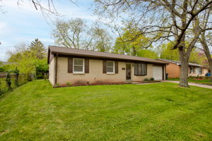 3848 Richelieu Rd, Indianapolis, IN 46226, USA Photo 27
