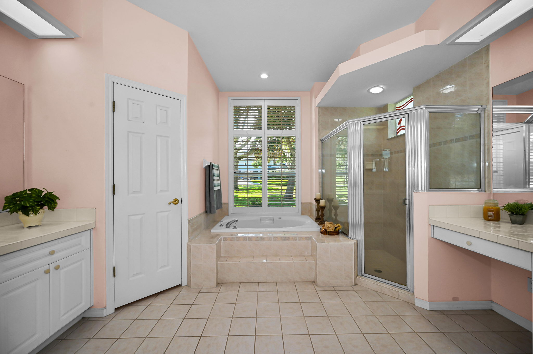 Primary Bathroom1a