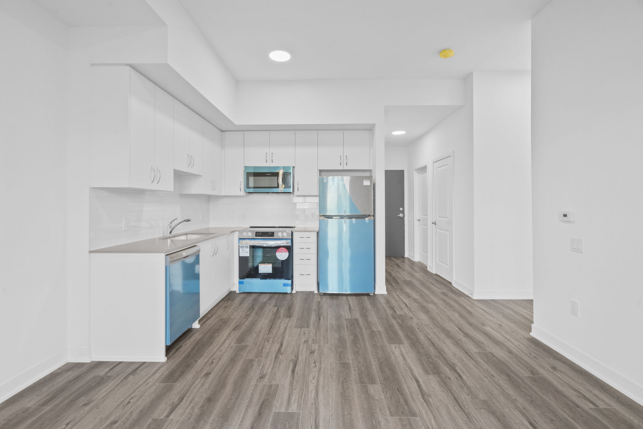 385 Arctic Red Dr Unit 107 Oshawa, ON L1L 0H8