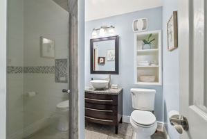  Photo 22