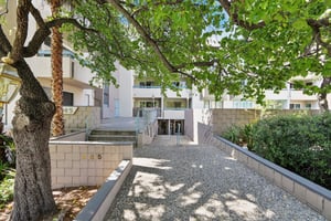 Jayne Ave-0305-005.jpg