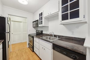 Jayne Ave-0305-014.jpg