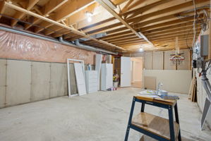  Photo 40