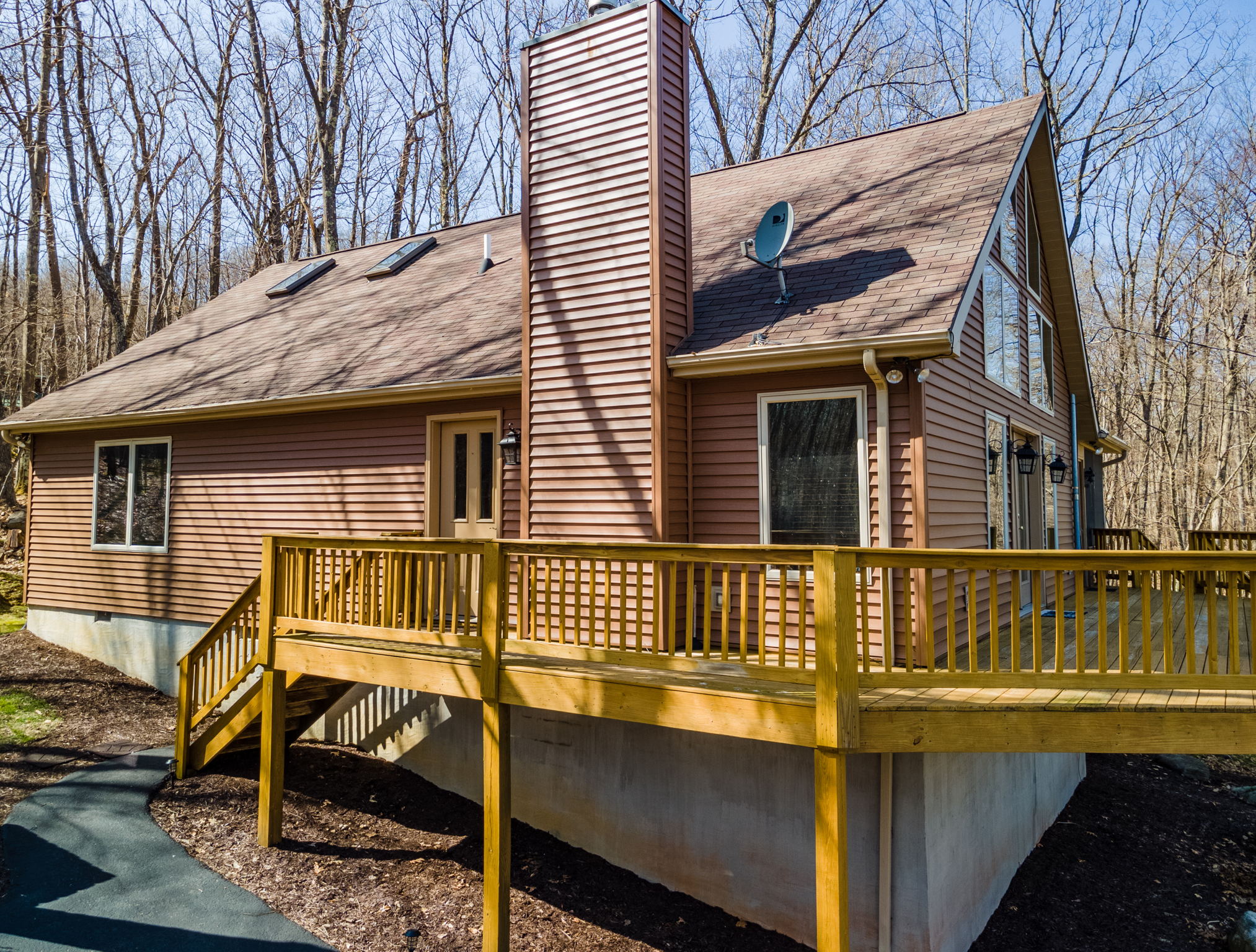 385 Windflower Dr, Terra Alta, WV 26764, USA Photo 12