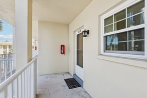 13th Ave N 210-L1704-007.jpg