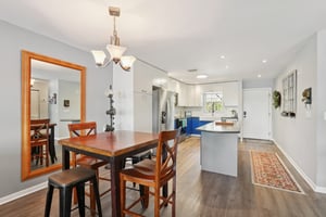 13th Ave N 210-L1704-020.jpg