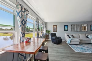 13th Ave N 210-L1704-034.jpg