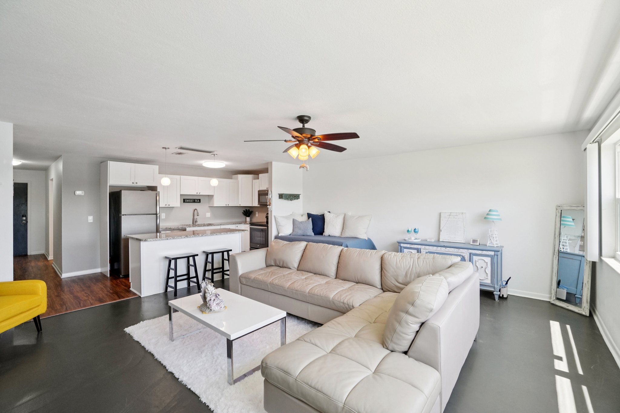 3850 13th Ave N APT 212-L1604-009.jpg