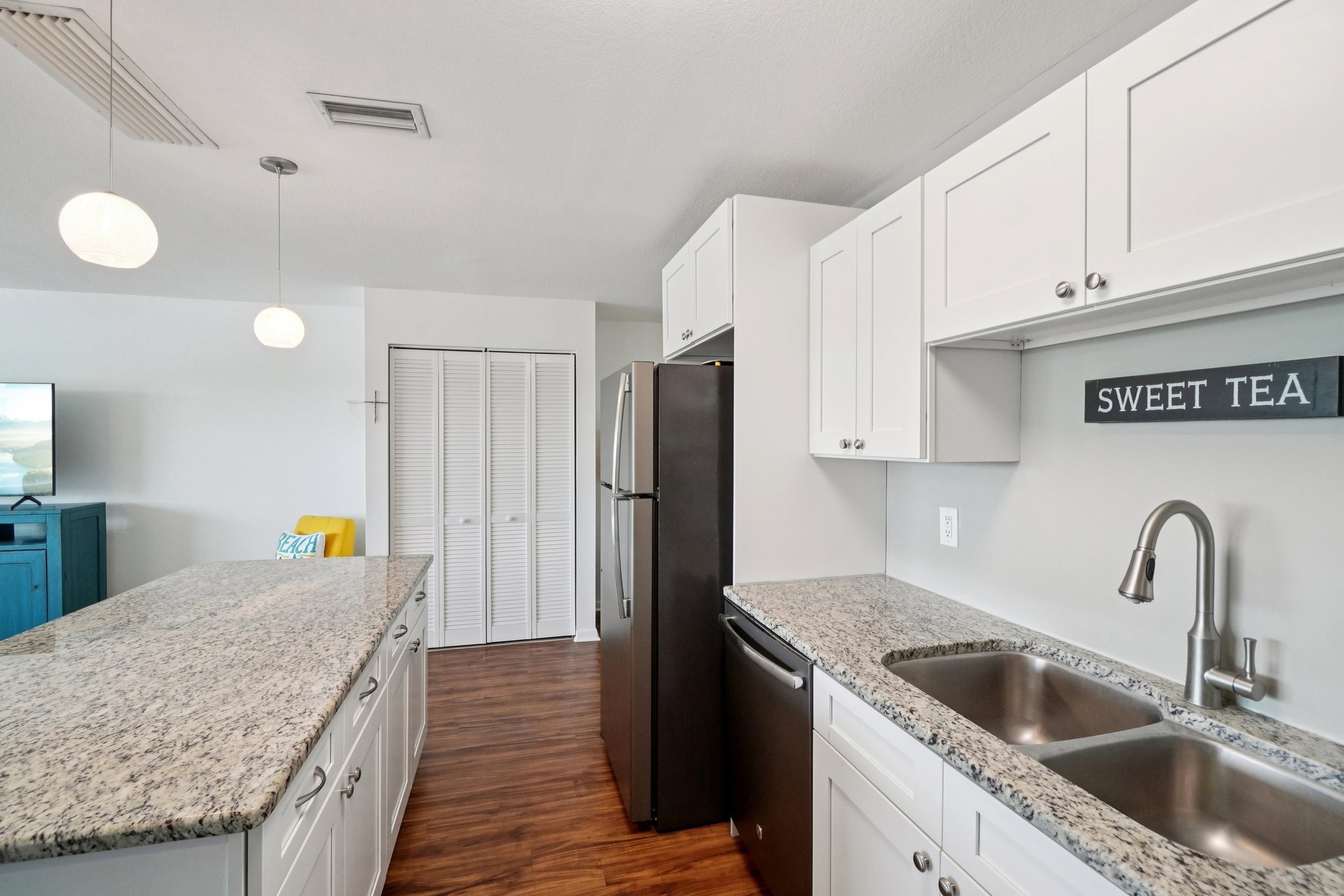 3850 13th Ave N APT 212-L1604-016.jpg