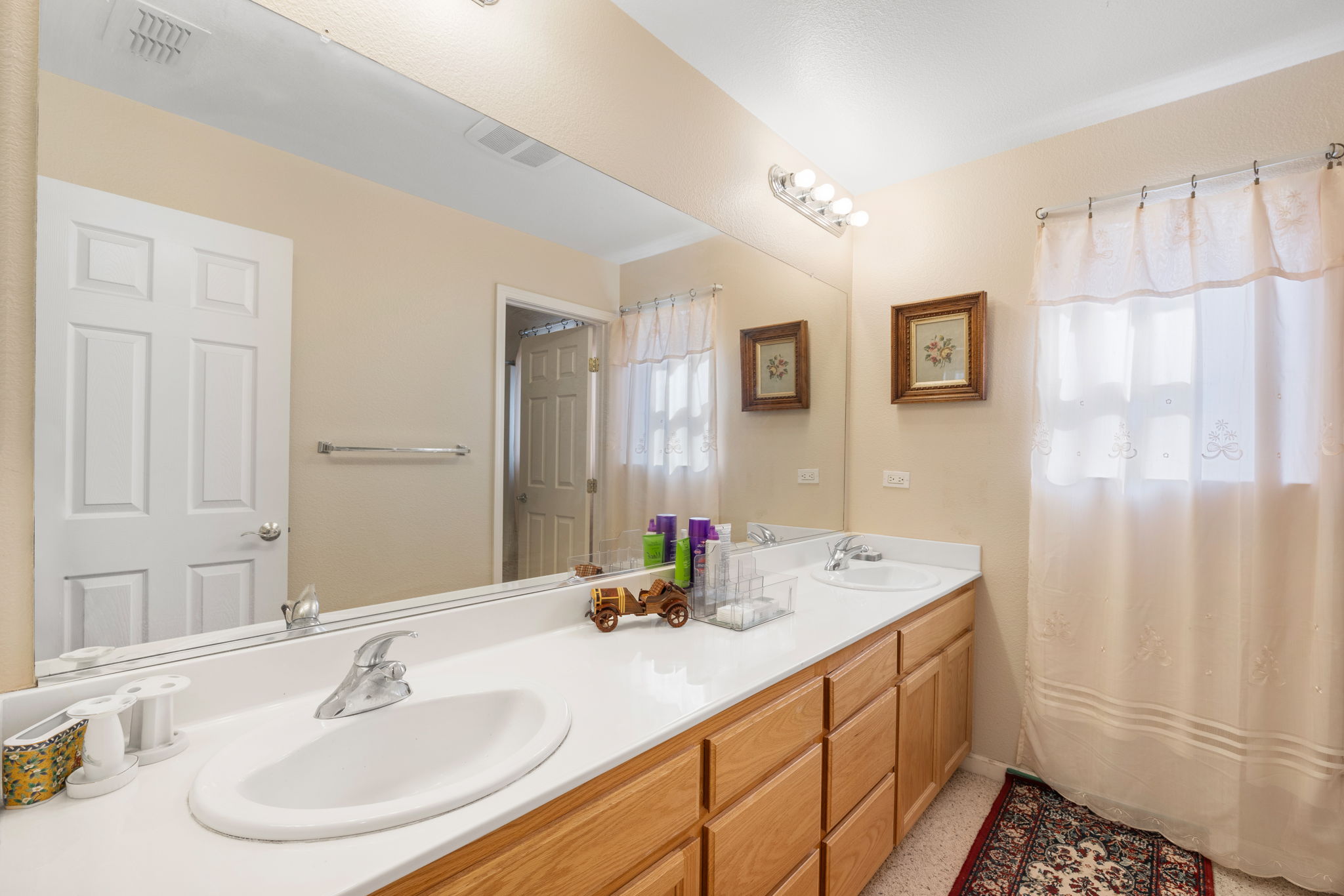 2023-08-26 - 3850 Collins St West Sacramento CA 43