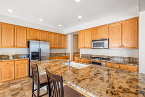 2023-08-26 - 3850 Collins St West Sacramento CA 25