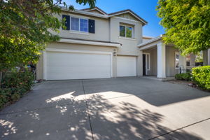 2023-08-26 - 3850 Collins St West Sacramento CA 12