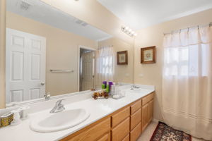 2023-08-26 - 3850 Collins St West Sacramento CA 43