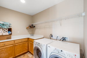 2023-08-26 - 3850 Collins St West Sacramento CA 33