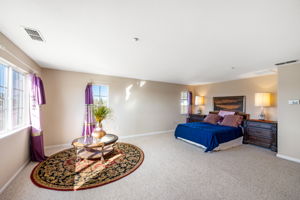 2023-08-26 - 3850 Collins St West Sacramento CA 56