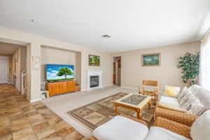 2023-08-26 - 3850 Collins St West Sacramento CA 30