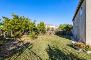 2023-08-26 - 3850 Collins St West Sacramento CA 67