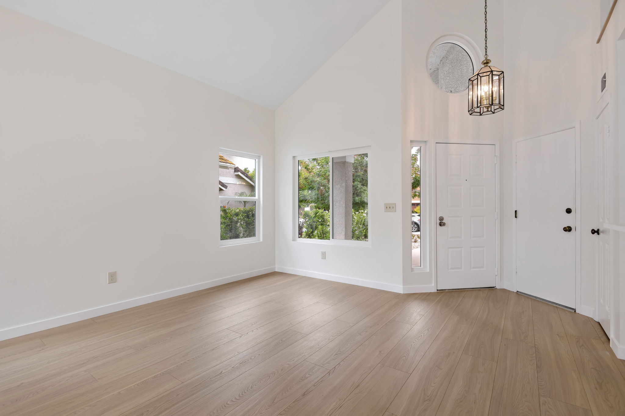 05-Living Room