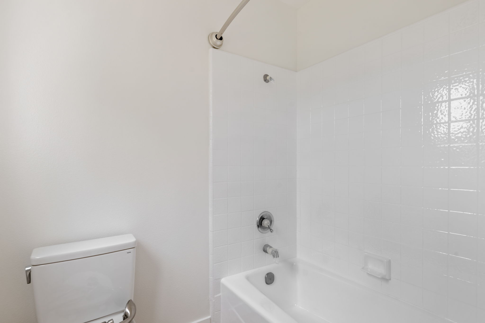 28-Primary Bathroom
