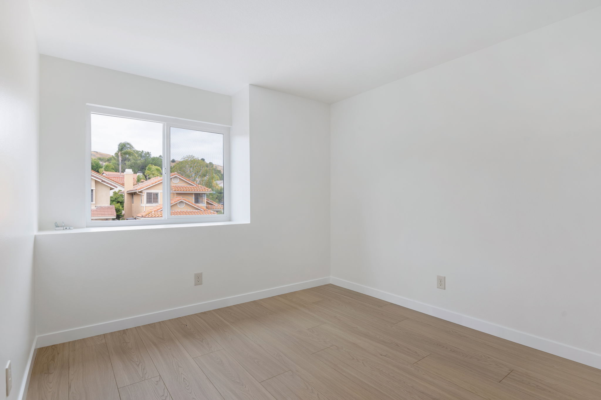31-Bedroom 3