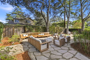 044_F8_3855 Magnolia Dr