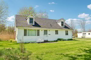 N Broadway-S2304-003.jpg