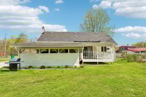 N Broadway-S2304-036.jpg