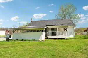 N Broadway-S2304-037.jpg