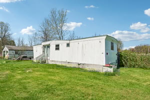 N Broadway-S2304-039.jpg