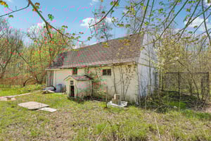 N Broadway-S2304-040.jpg