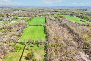 N Broadway-S2304-046.jpg