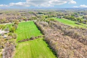 N Broadway-S2304-050.jpg