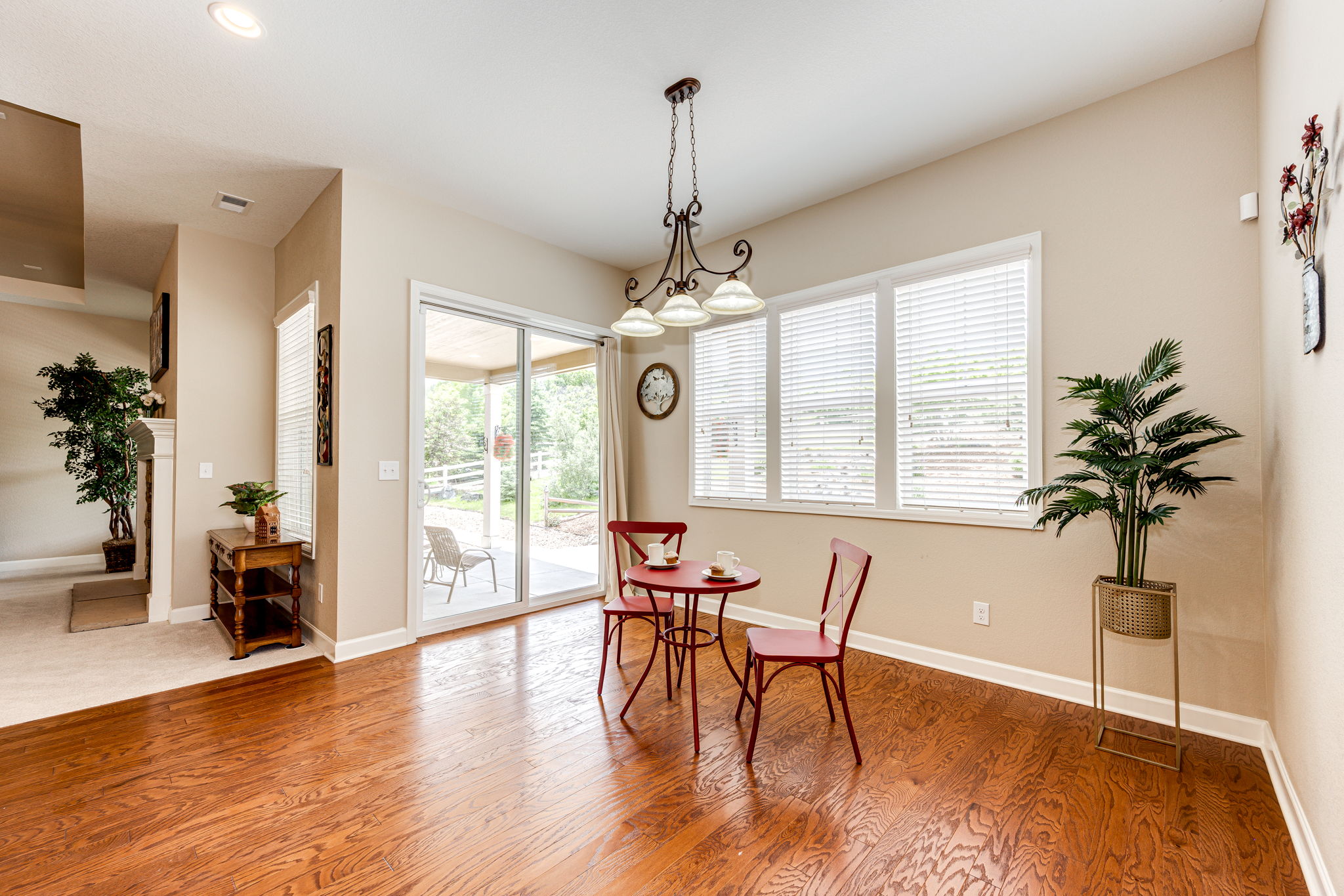 Dining Room w Patio Access