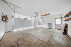  Photo 23