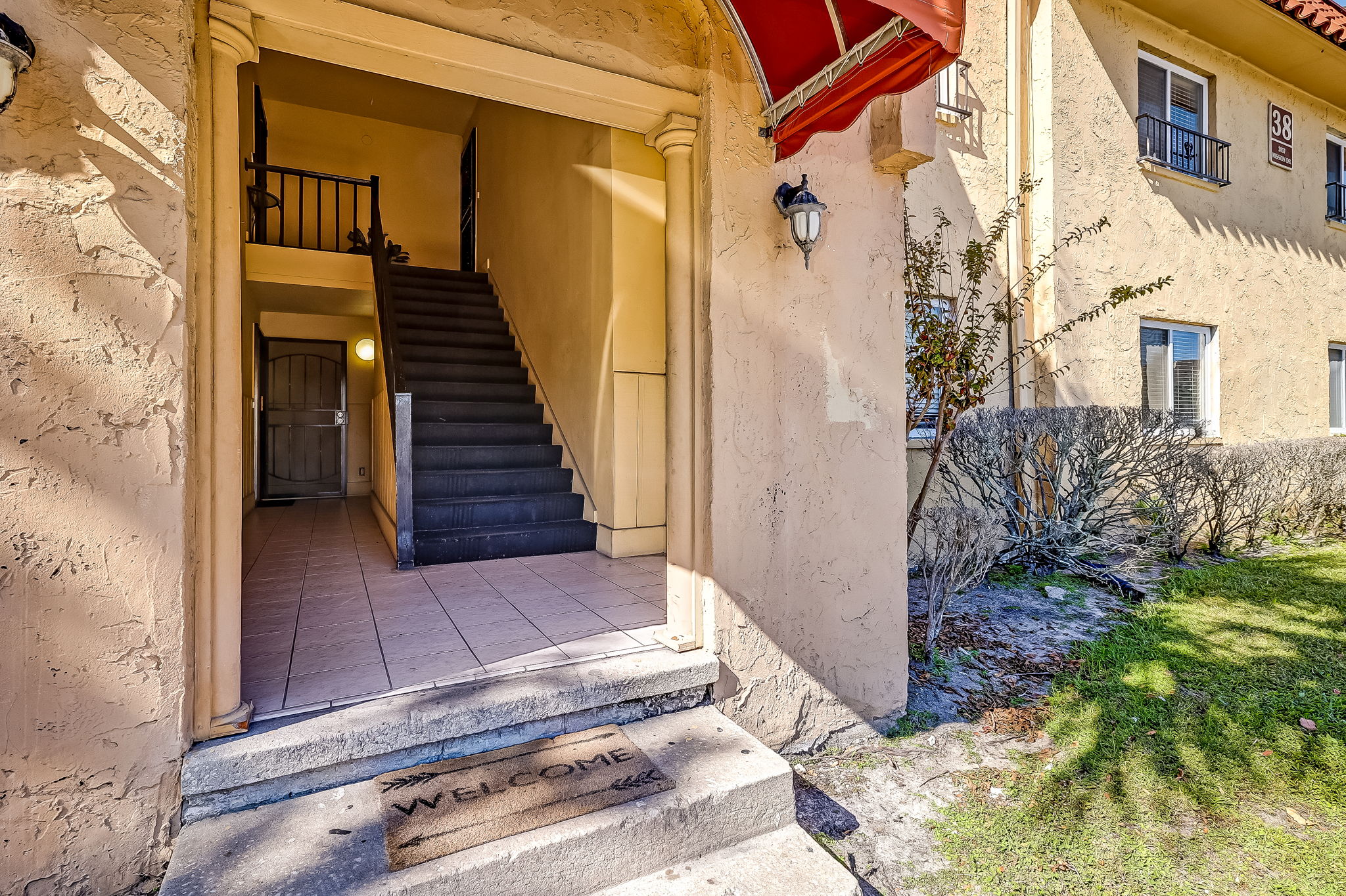 Front Entry Detail