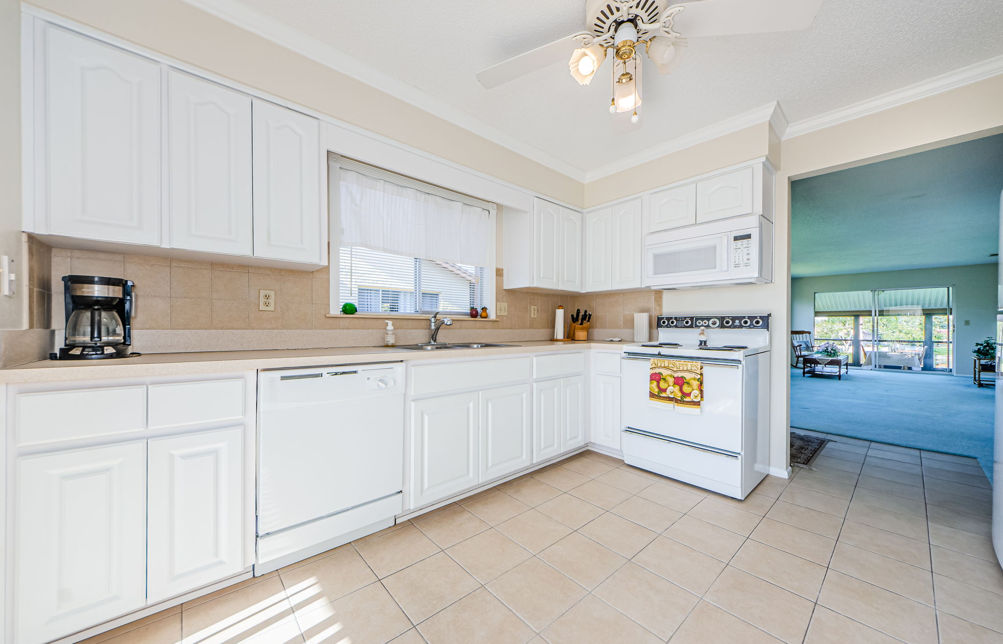 Kitchen 4