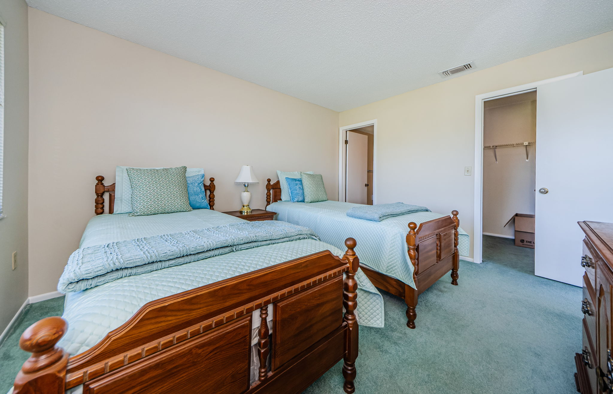 Master Bedroom 1c